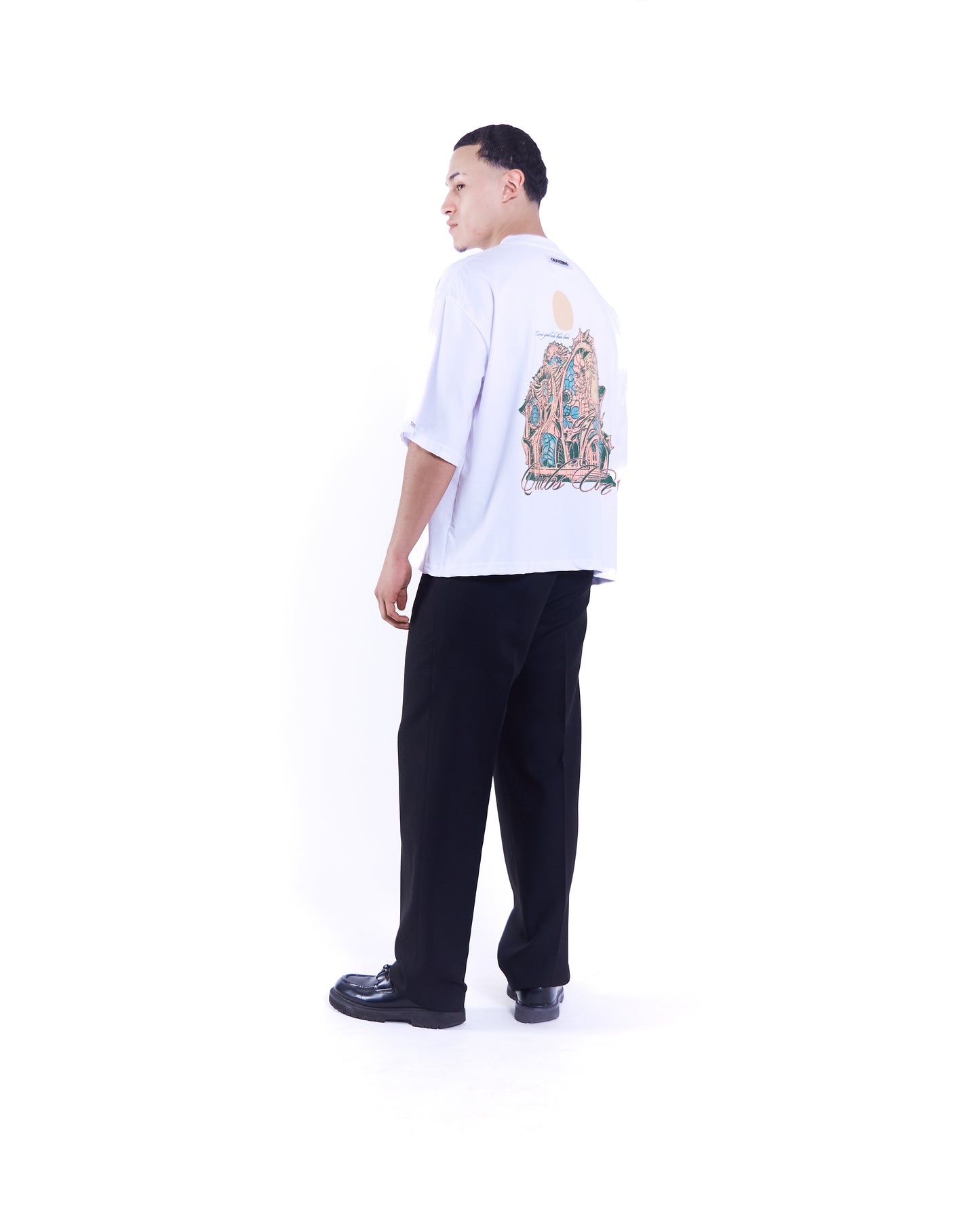 Camiseta boxy fit - Quebs Nouveau blanca