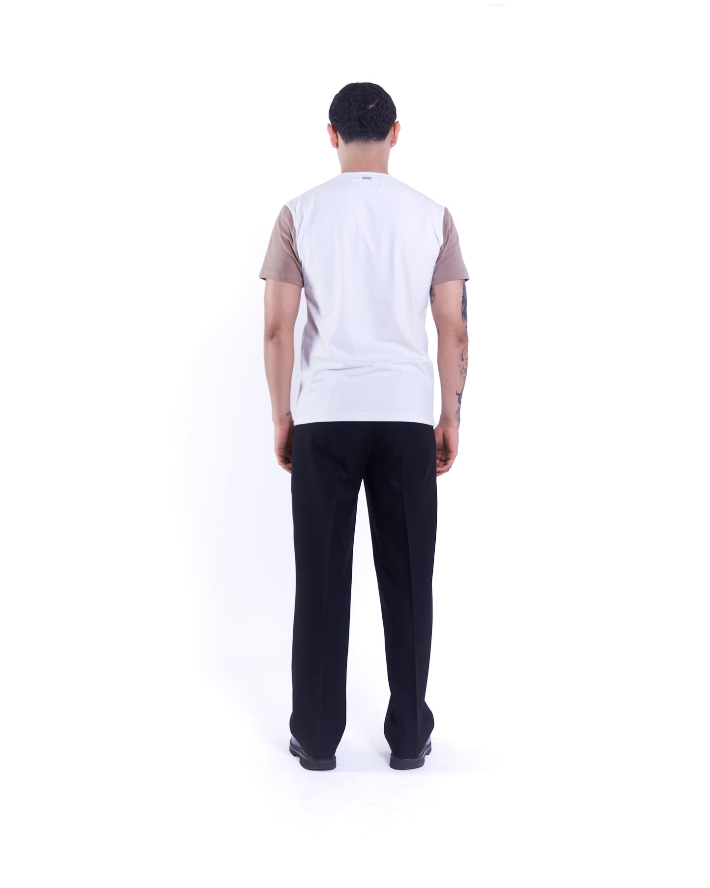 Camiseta Slim fit - Quebs Nouveau Marfil